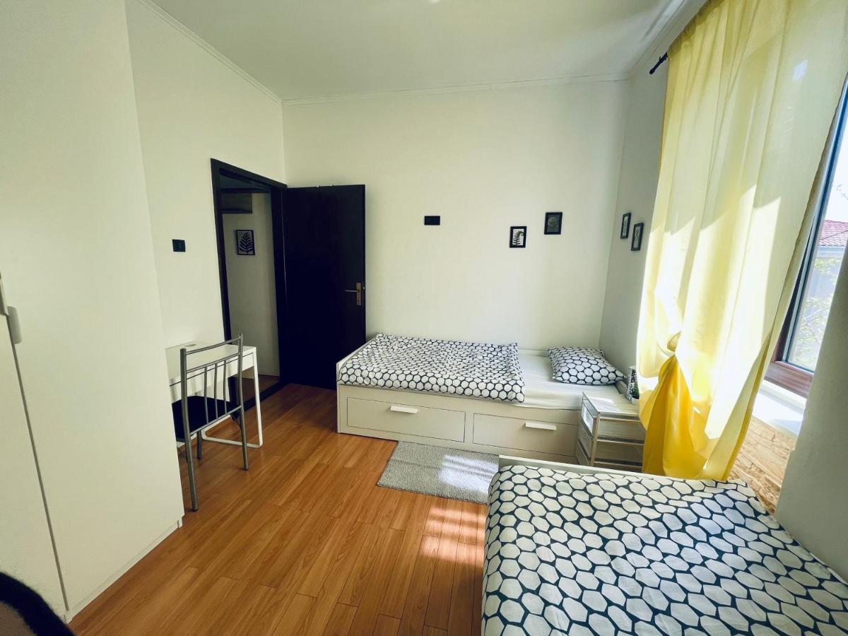 Apartman Three Queens غييكا المظهر الخارجي الصورة